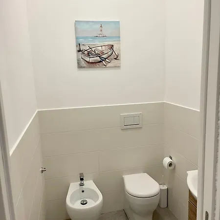 Deluxe Self Check In Parking *