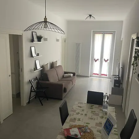 Deluxe Self Check In Parking Apartment Genua