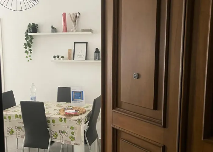 Deluxe Self Check In Parking Daire