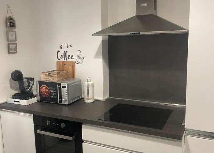 Deluxe Self Check In Parking Daire Cenova