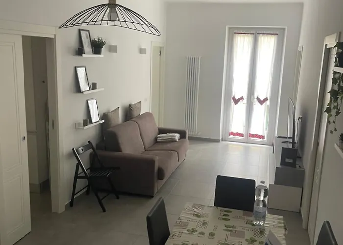 Deluxe Self Check In Parking Daire Cenova