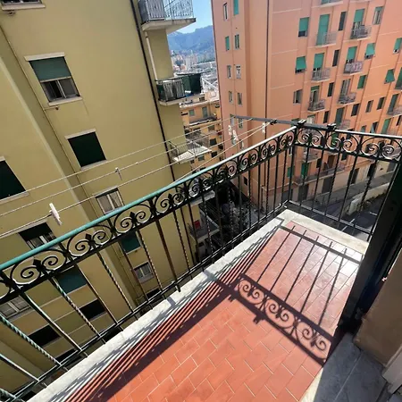 Deluxe Self Check In Parking Genova