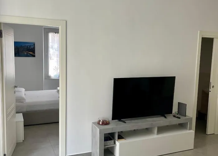 Deluxe Self Check In Parking * Genova